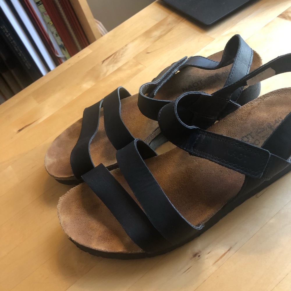 Naot Kayla Black Sandals 9W